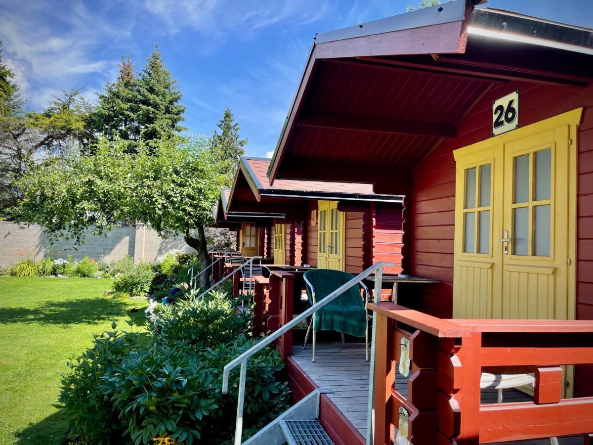 Aleksandri Guesthouse Пярну Екстер'єр фото