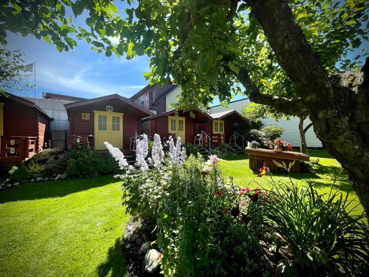 Aleksandri Guesthouse Пярну Екстер'єр фото