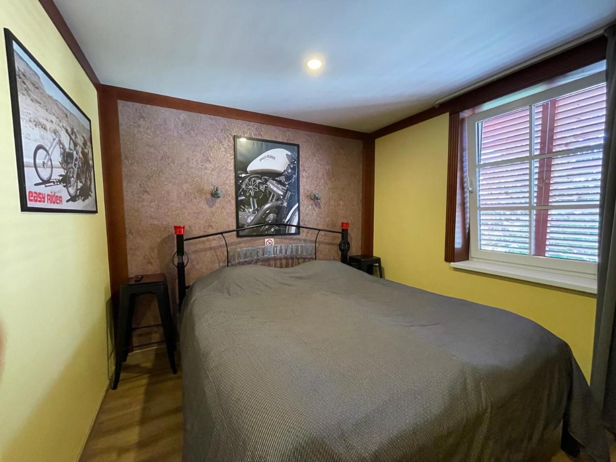 Aleksandri Guesthouse Пярну Екстер'єр фото